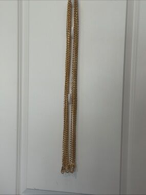 Bundle of 10
48” Crossbody Goldtone Chains